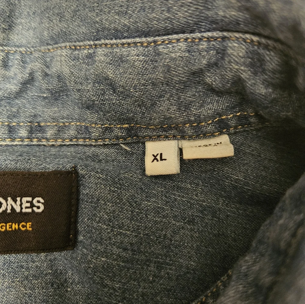 Jack and Jones Men's shirt - Picture 9 of 10